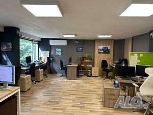 Офис 180 м2, Център, в р-на на Катедралата