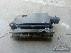 кутия въздушен филтър Мерцедес W 210