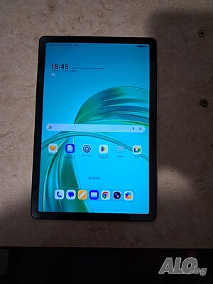 продавам таблет HONOR 11 инча