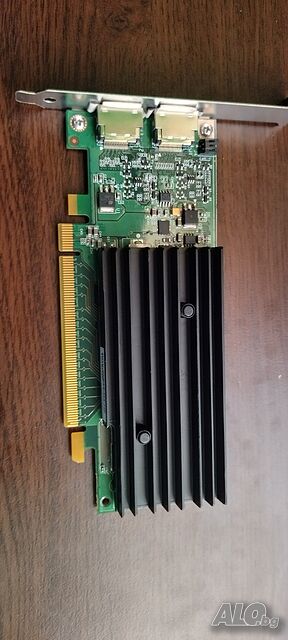 Продавам видео карта Nvidia Quadro 295