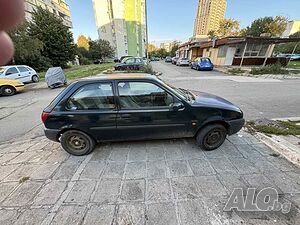 Продавам Ford Fiesta, 1997 г., бензин.