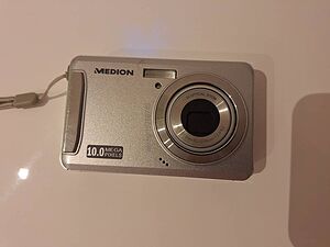 фотоапарат Medion MD 85919 камера 10 MP 3x оптично увеличение