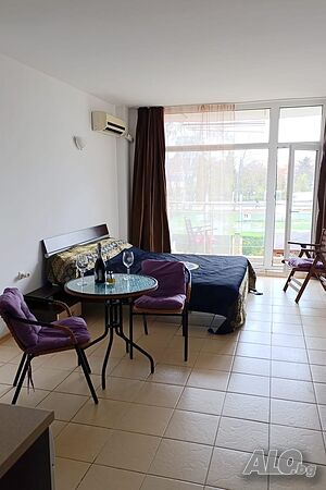Голямо студио апартамент от 42 м2 в комплекс Global Villa в Слънчев бряг