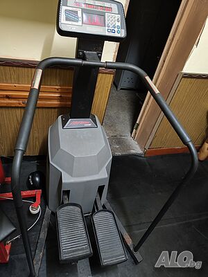 Степер на LifeFitness