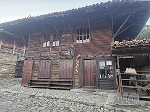 къщи за гости Жеравна