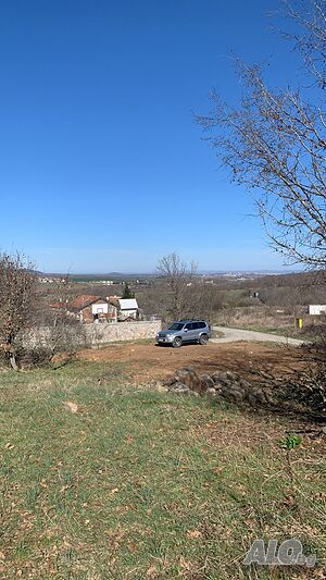 Прекрасен парцел в регулация, граничещ с гора