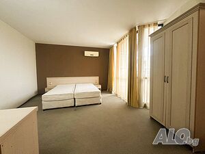Просторен едностаен апартамент в централната част, к-с „Авалон“