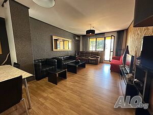 Стилно обзаведен тристаен апартамент в к-с ”Марина Кейп”