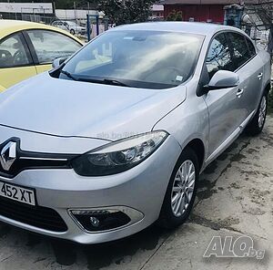 Кола под наем Renault Fluence