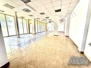 Търговско помещение в центъра на гр. Велико Търново