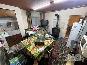 Двуетажна къща гр. Златарица