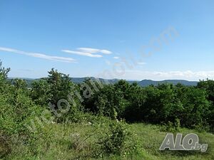 Панорамен парцел в с. Гостилица