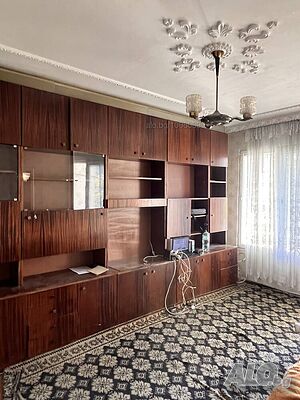 Тристаен апартамент за продажба