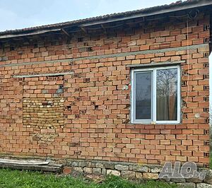 Къща за продажба