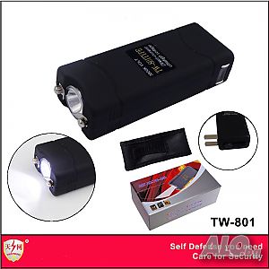 Компактен мощен електрошок за самоотбрана - W-801