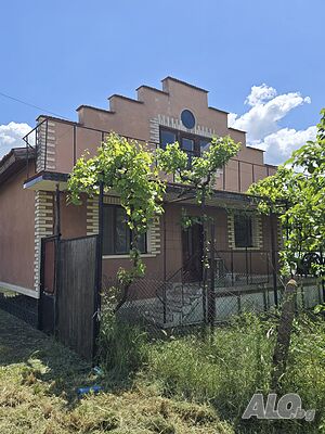Къща в с. Безмер най-ниска цена с цялото обзавеждане! Гараж 32 м2