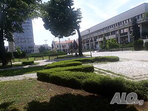 Етаж от къща в центъра