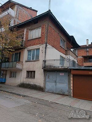 Къща гр. Петрич