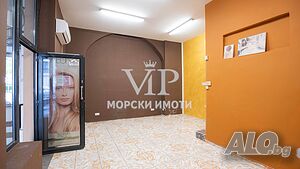 Партерен МАГАЗИН или ФРИЗЬОРСКИ САЛОН в ТОП Център - в района на иконтомически техникум - ПАРКИРАНЕ!