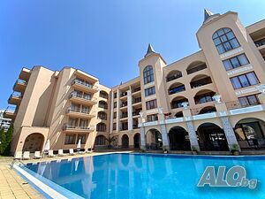 Апартамент под наем за сезон 2025 в Palazzo