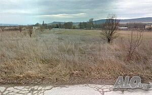 Продажба 3013 кв.м В регулация (УПИ)