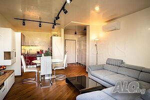 Тристаен апартамент 108 кв.м Тухла 5 етаж Непоследен