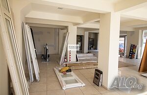 Продава се магазин в центъра на Сливен