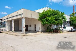 Продава се промишлено помещение по пътя за Ямбол