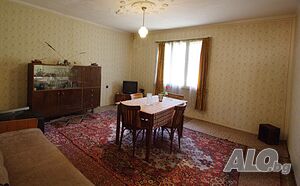 Двуетажна къща в Клуцохор