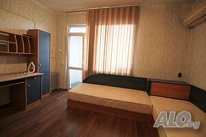 Двустаен отремонтиран в Даме Груев