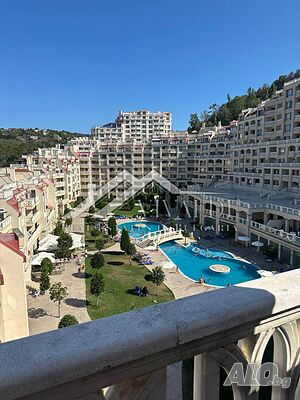 Тристаен апартамент в South Bay, Аспарухово, Варна.