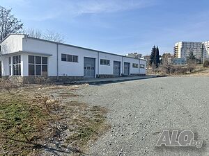 Хале под наем до Тракийски университет