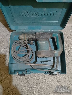 Къртач Makita HK1820