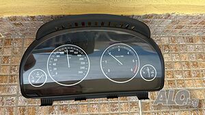 Табло BMW F10 1044664 на части