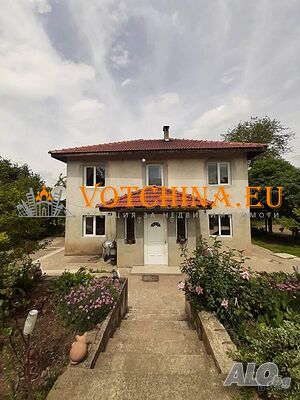 Красива и уютна къща в село Драка