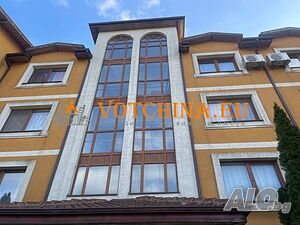 Двустаен апартамент в затворен комплекс в град Бяла.