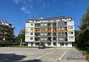 Просторно студио в нова жилищна сграда в курорт Слънчев Бряг.