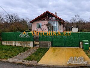 Продава се къща в село Аврен, област Варна.