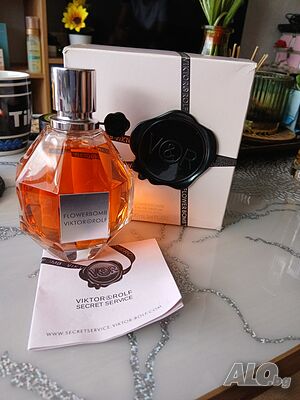 Viktor & Rolf Flowerbomb Tiger Lily
