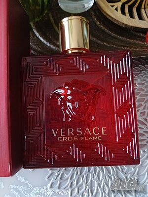 Versace Eros Flame Eau de Parfum за мъже.