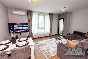 Park Apartment V& V LUX