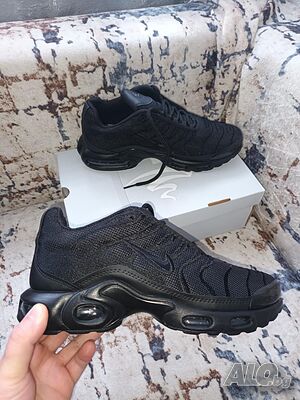 Мъжки Обувки Найк Еърмакс Плюс ТН Nike Air Max TN