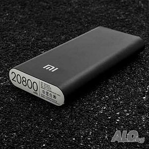 Външна батерия Xiaomi, 20800 mAh, с USB изход за мобилни телефони и таблети, Черна