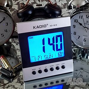 Настоллен часовник с термометър и календар за вътрешно ползване -10°C до 50°C