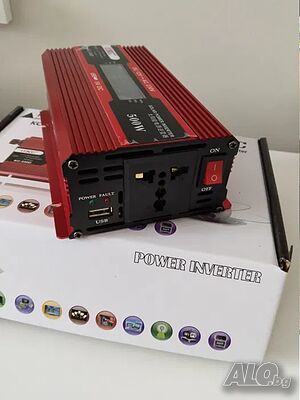 Инвертор за ток UKC, 500/1000/2000W, 12/220V, Дисплей, Включен кабел за запалка на кола, Червен