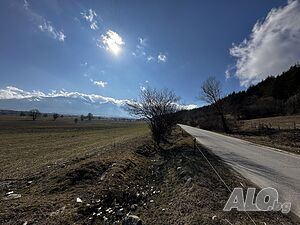 Парцел за продажба до гр. Разлог, Бел Път