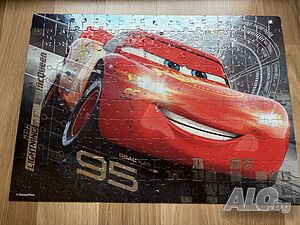 Продавам пъзел Trefl Lightning Mcqueen 200 части