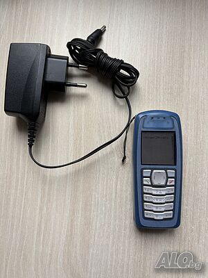 Продавам GSM Nokia 3100 нови панел + клавиатура