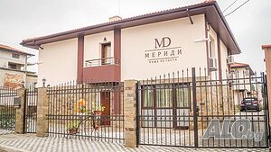 Къща Мериди в Приселци, Варна