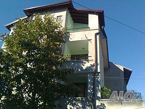 Къща К и С Стоянови в Черноморец